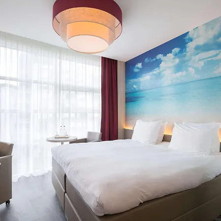 מלון Ramada Scheveningen
