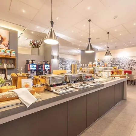 Ramada Scheveningen Hága