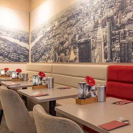 Szálloda Ramada Scheveningen