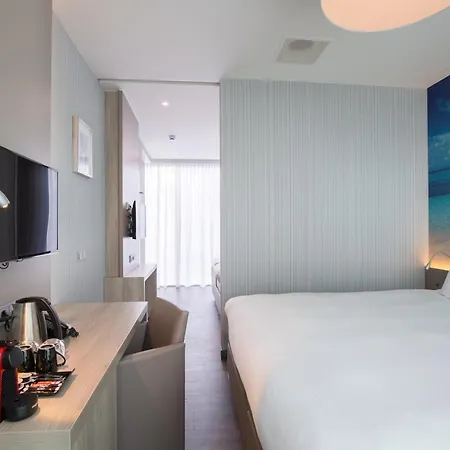 Szálloda Ramada Scheveningen 3*