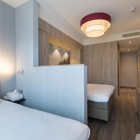 Ramada Scheveningen 3*