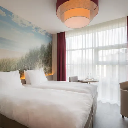 Ramada Scheveningen 3* Haag