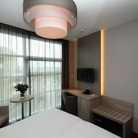 Szálloda Ramada Scheveningen