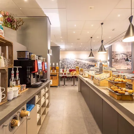 Ramada Scheveningen Szálloda 3*