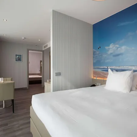 Ramada Scheveningen 3* Hága