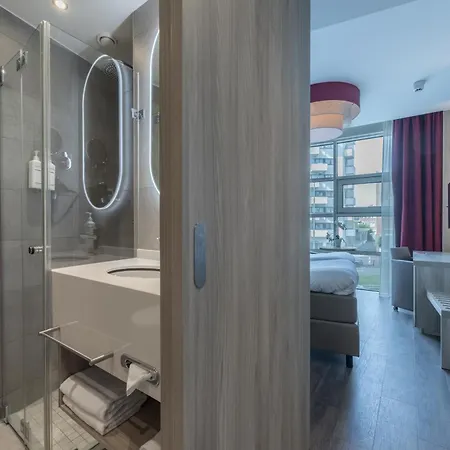 Ramada Scheveningen Hotel