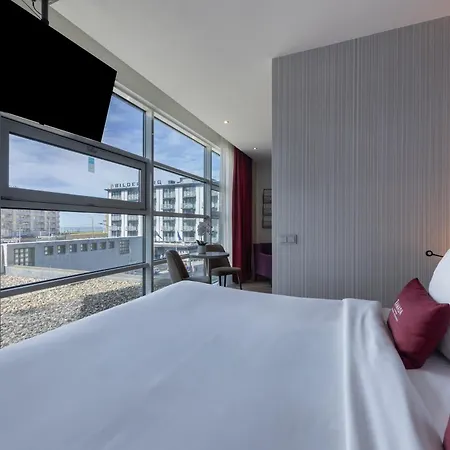 Ramada Scheveningen Hotel 3*