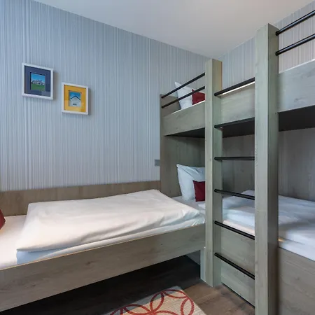 Ramada Scheveningen 3* Den Haag