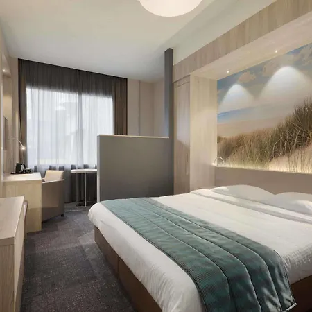 Ramada Scheveningen 3*