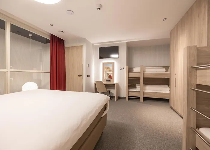 Ramada Scheveningen 3*