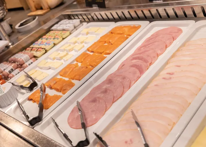 Hotell Ramada Scheveningen 3*