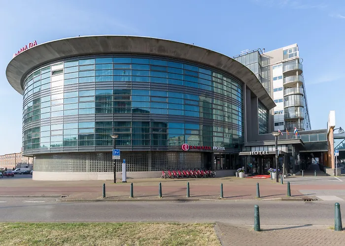 Ramada Scheveningen 3*