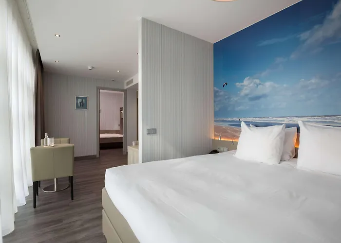 Ramada Scheveningen 3* Haag