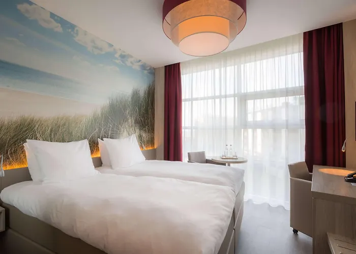 Ramada Scheveningen 3*