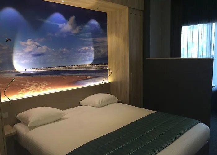 Hotel Ramada Scheveningen 3*