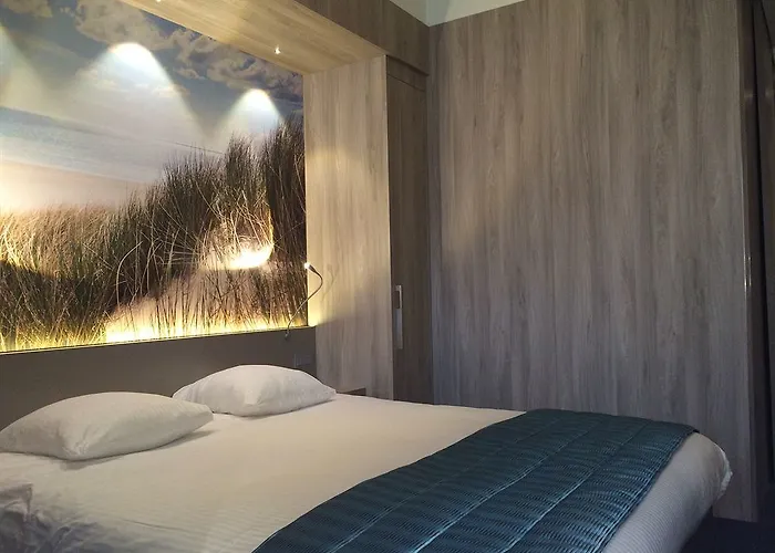 Ramada Scheveningen Hotel 3*