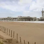 Ramada Scheveningen 3*