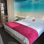 Ramada Scheveningen Hotel